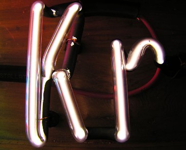 trubice napln�n� kryptonem